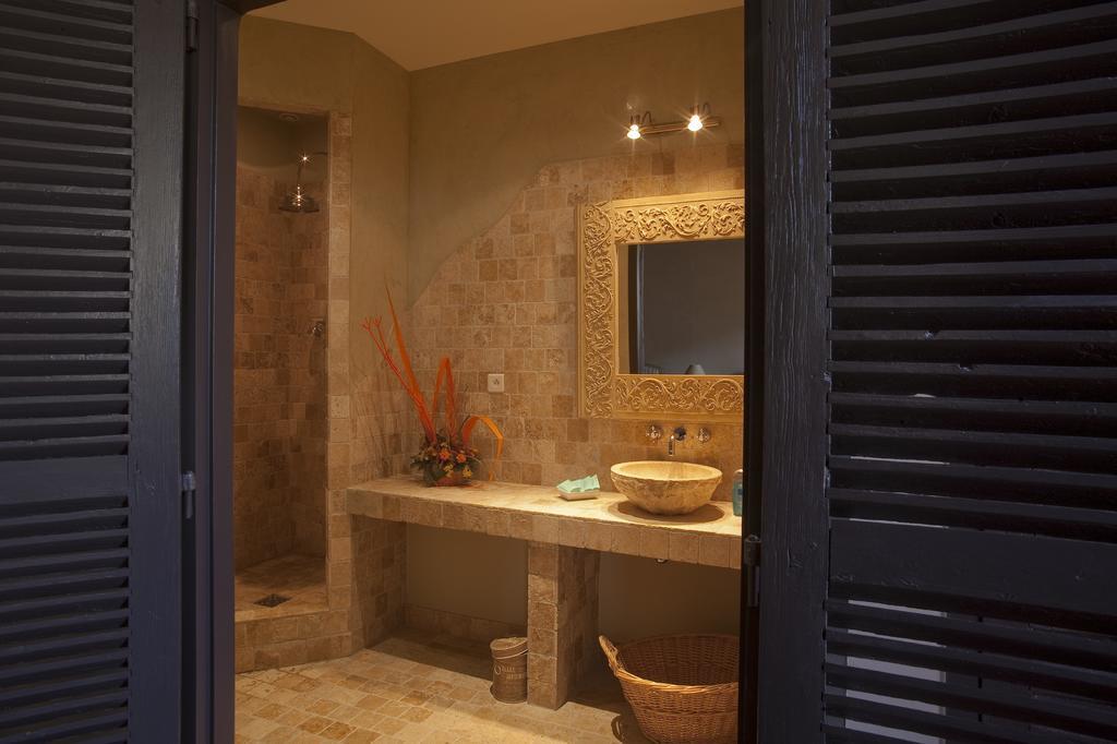 Bed & Breakfast Demeure Du Pareur Villeneuve-Minervois Luaran gambar